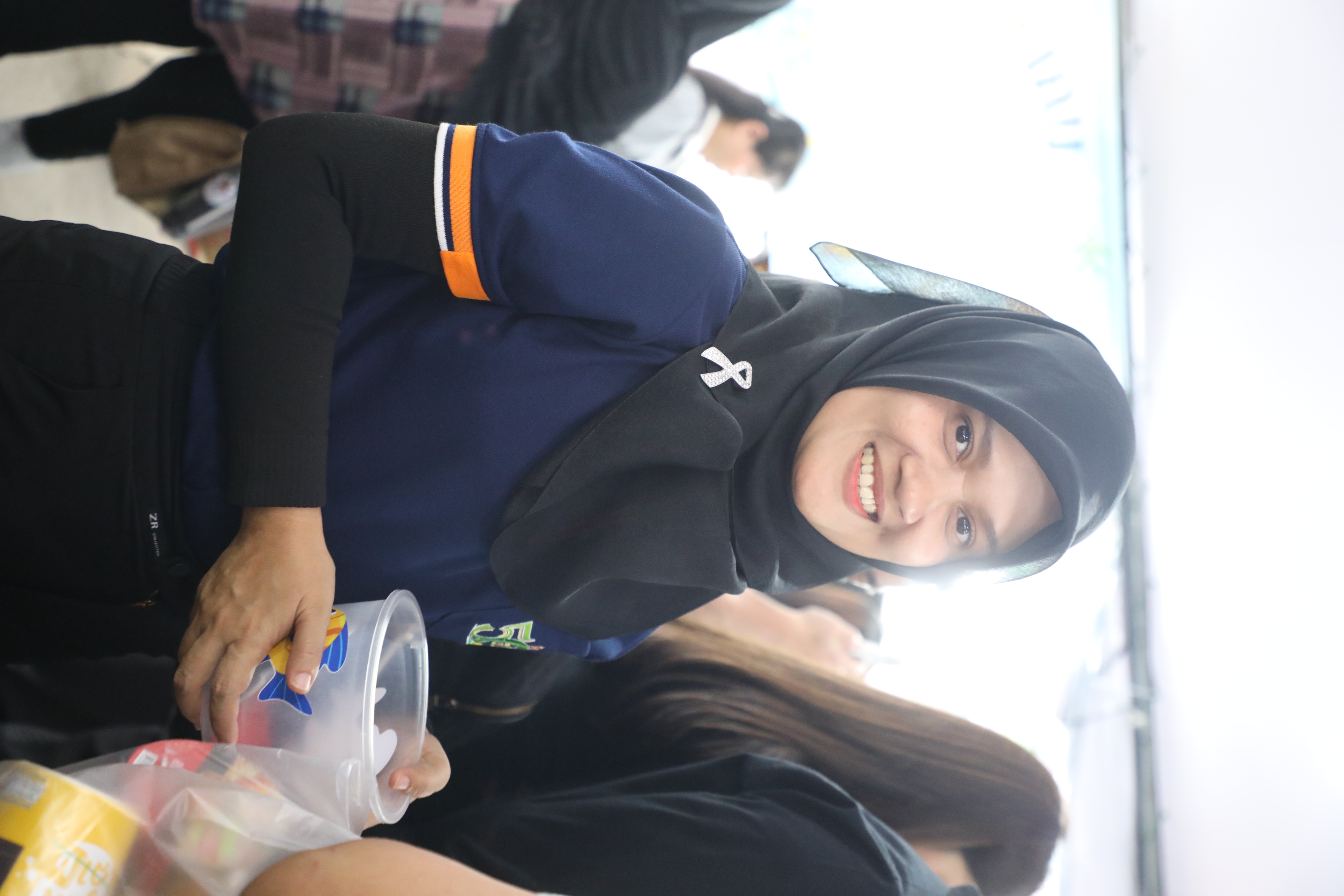 title - ส.ป.ก. ร่วมออกร้าน ภายในบูธกระทรวงเกษตรและสหกรณ์ งานกาชาด ประจำปี 2568